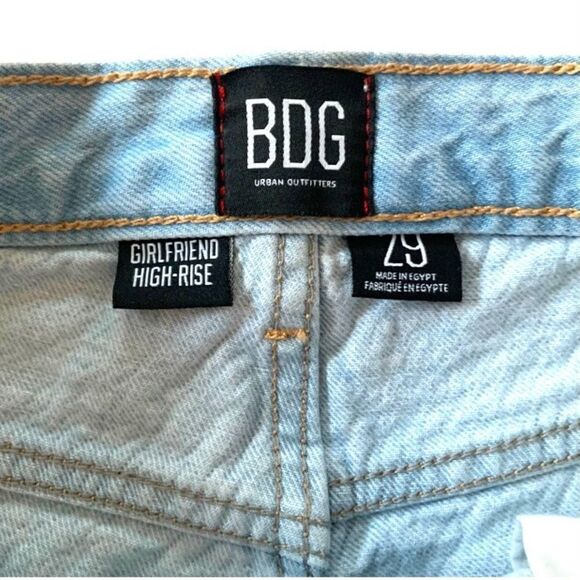 Urban Outfitters BDG Girlfriend Hi Rise Denim Shorts - Picture 4 of 4